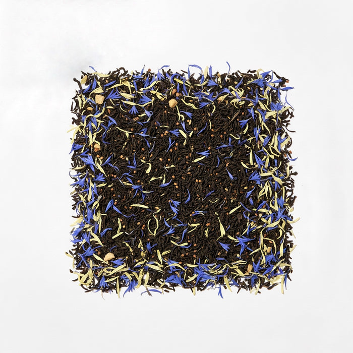 Green tea: Loose green tea leaves rich in antioxidants – fresh and vibrant flavour.
Black tea: Loose black tea leaves – full-bodied aroma for a perfect morning brew.
Herbal tea: Colourful loose herbal tea blend with chamomile, mint, and petals – caffeine-free wellness tea.
Chai: Loose chai tea leaves with spices – aromatic Indian masala tea blend.
White tea: Delicate loose white tea leaves – smooth and subtle premium brew.
Aves Coffee Company. Loose Tea leaves